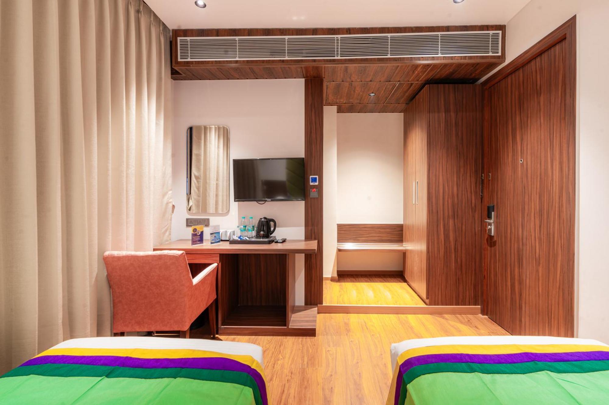 Treebo Premium Heritage Grand -Majiwada Thane Exterior foto